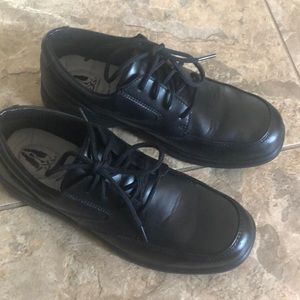 Black Dress Shoes for big kids Hush Puppies